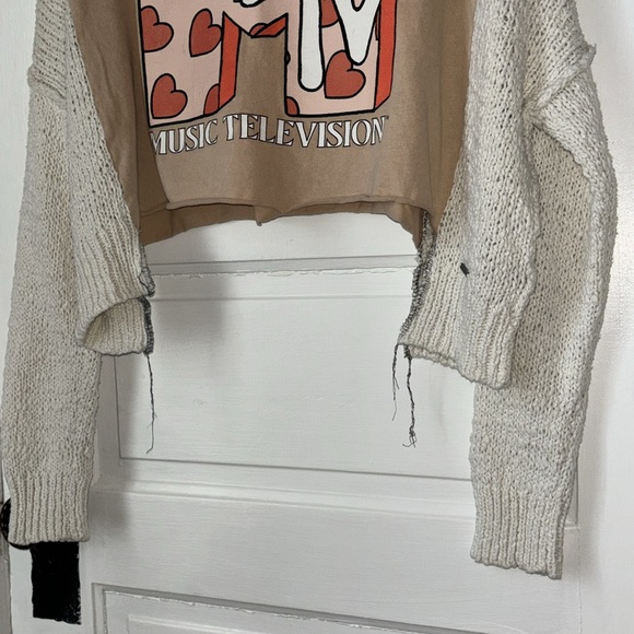 CUSTOM MADE MTV PATCHWORK SWEATER / SHIRT - Picture 3 of 7
